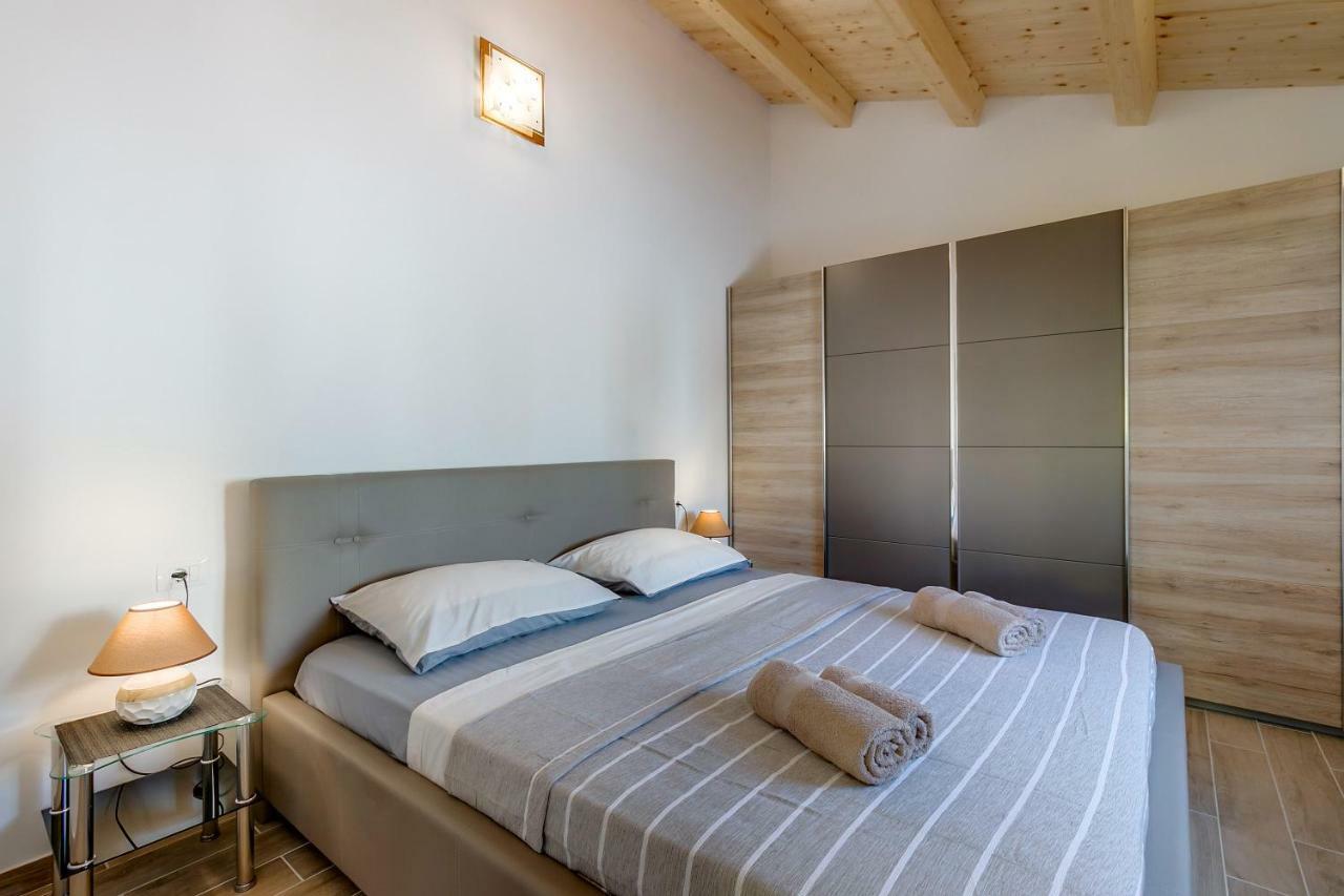 Apartments Relax Veli Lošinj Eksteriør bilde