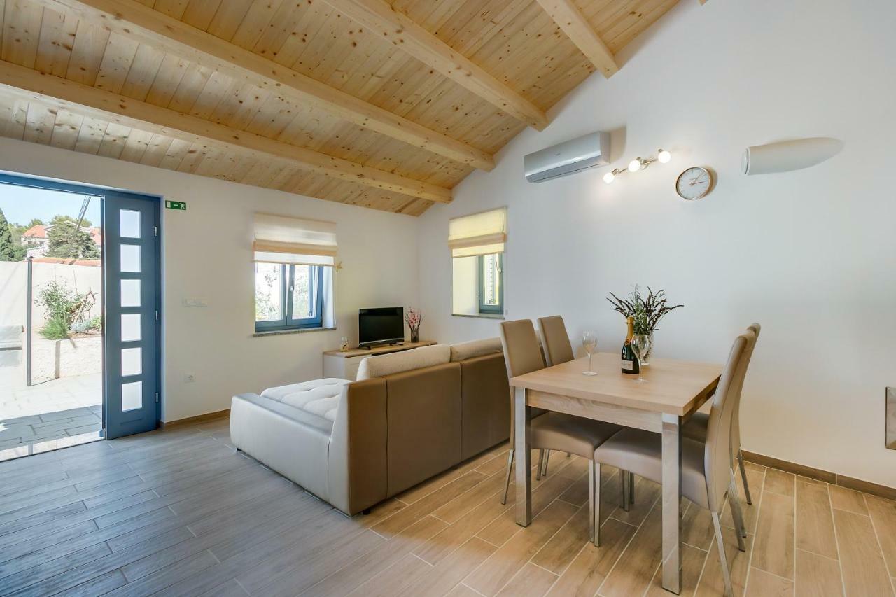 Apartments Relax Veli Lošinj Eksteriør bilde