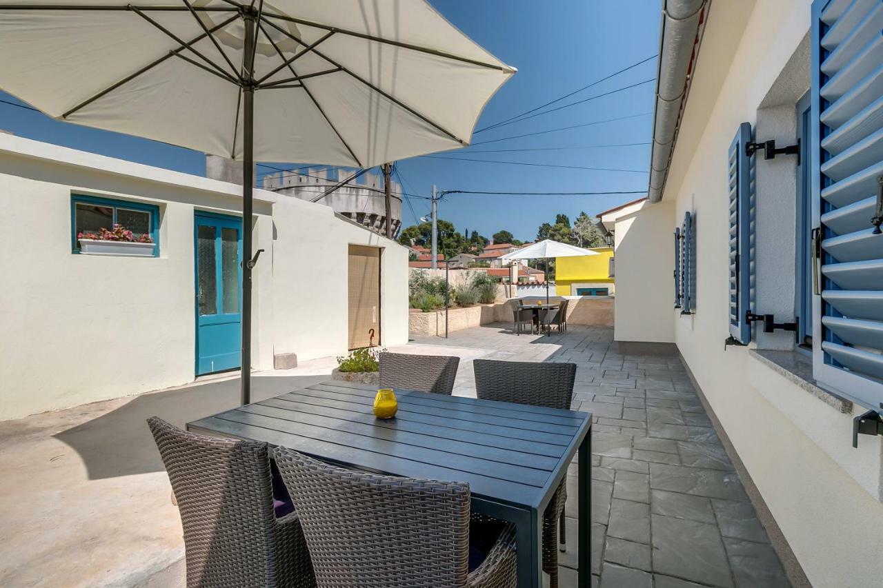 Apartments Relax Veli Lošinj Eksteriør bilde